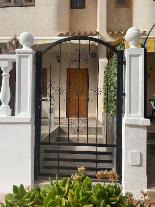 Lovely Holiday Home Santa Pola,Гран Алакант Екстериор снимка